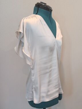 White House Black Market Satin V-Neck Blouse Size XS